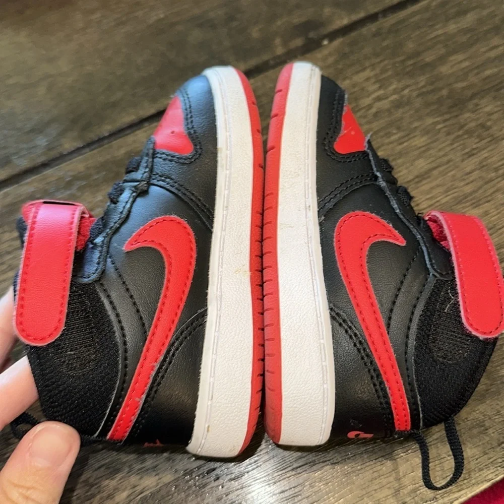 Nike questions leave